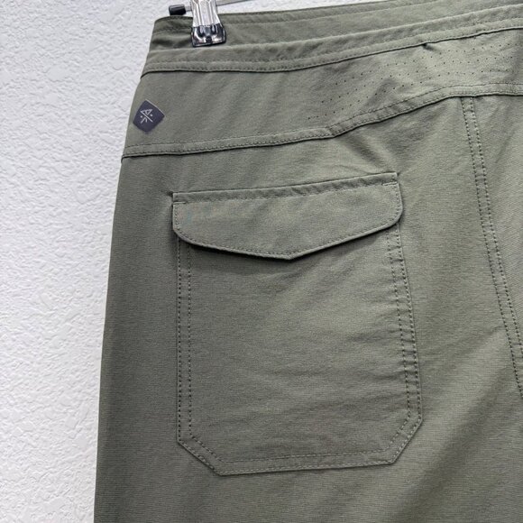 Roark Green Layover Hybrid Trail Quick Dry Shorts 3.0 RS310 Mens size 30 - Picture 4 of 11